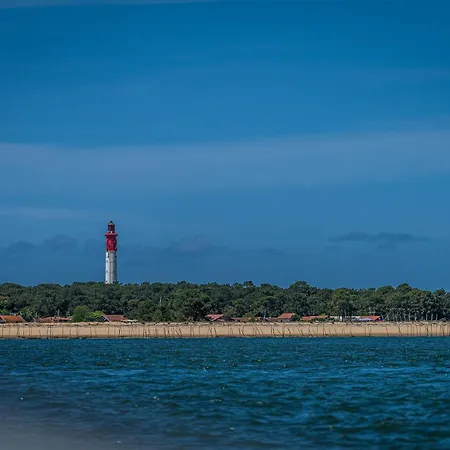 Belle Pointe Du Ferret - R170 *